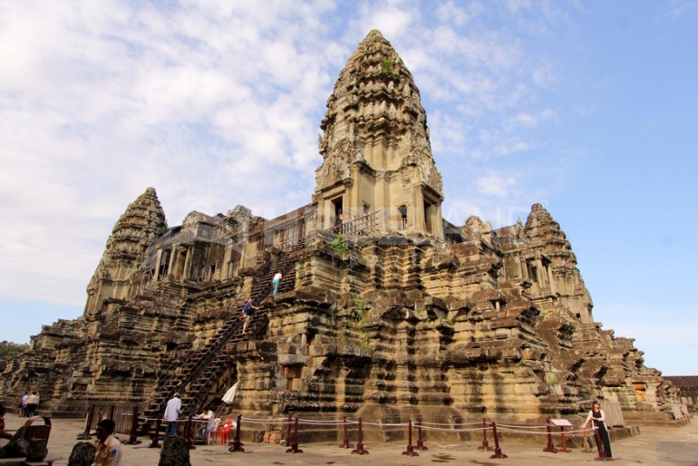 Angkor Wat 3L10